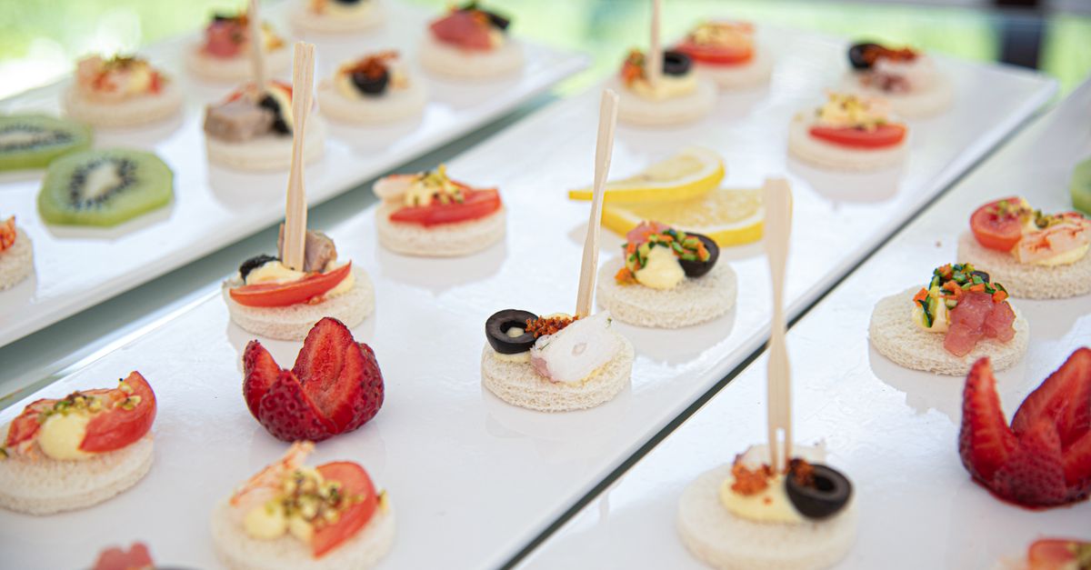 Factors Influencing Wedding Catering Prices in Wollongong